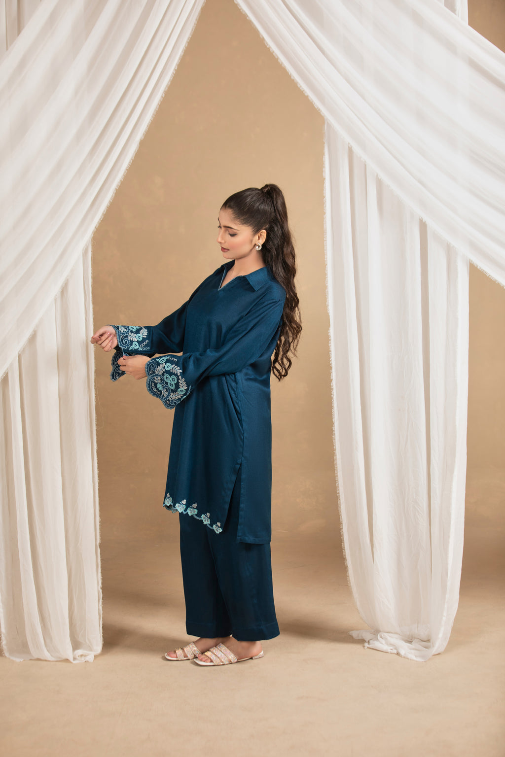 Ocen Teal Embroided Suit - TA02-2Pc